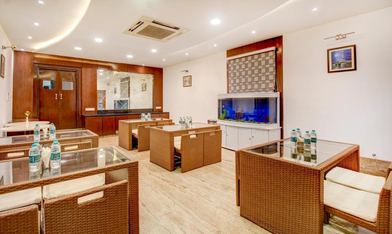 Treebo The Sai Leela Suites R T Nagar Bengaluru Zewnętrze zdjęcie