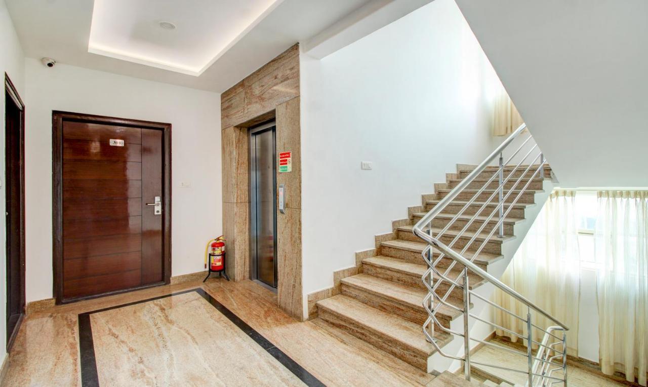 Treebo The Sai Leela Suites R T Nagar Bengaluru Zewnętrze zdjęcie