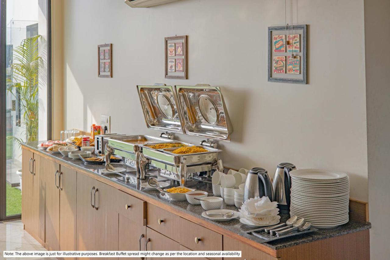 Treebo The Sai Leela Suites R T Nagar Bengaluru Zewnętrze zdjęcie